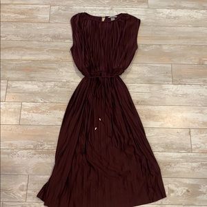 NWT Pleated H&M midi dress